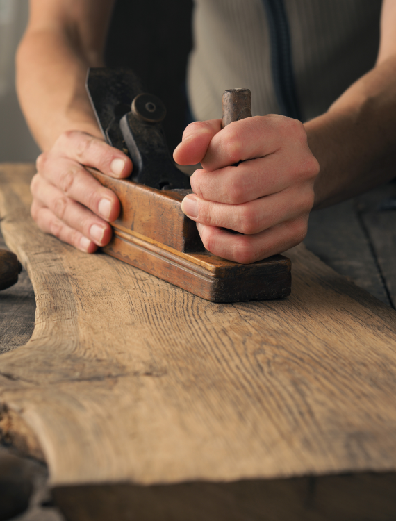 Discover the Art of Fine Woodworking